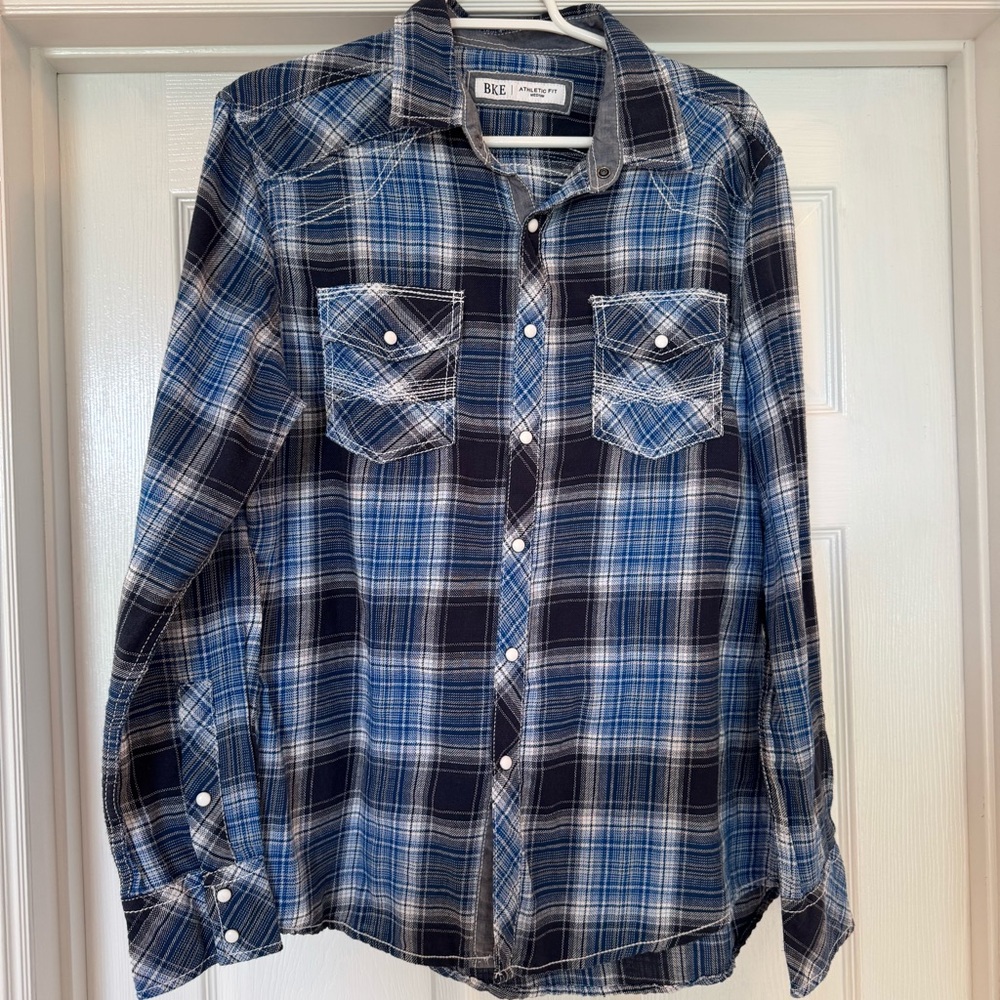 BKE Athletic fit Blue Plaid Men’s Medium Western Pockets Pearl Snap
